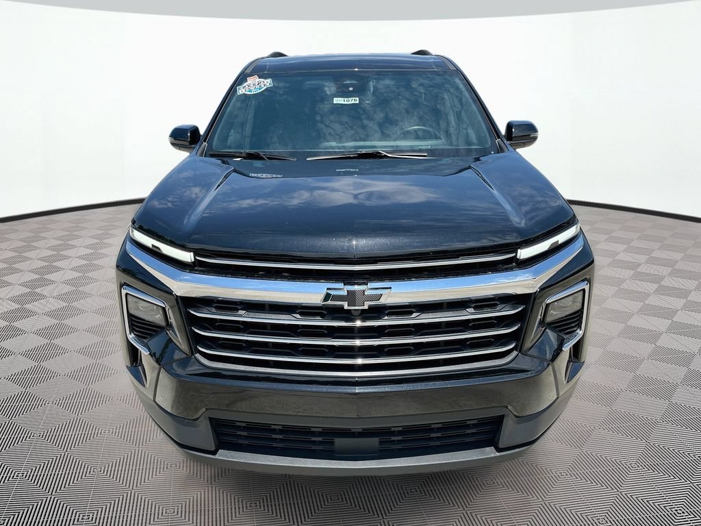 Used 2025 Chevrolet Traverse LT FWD video 2