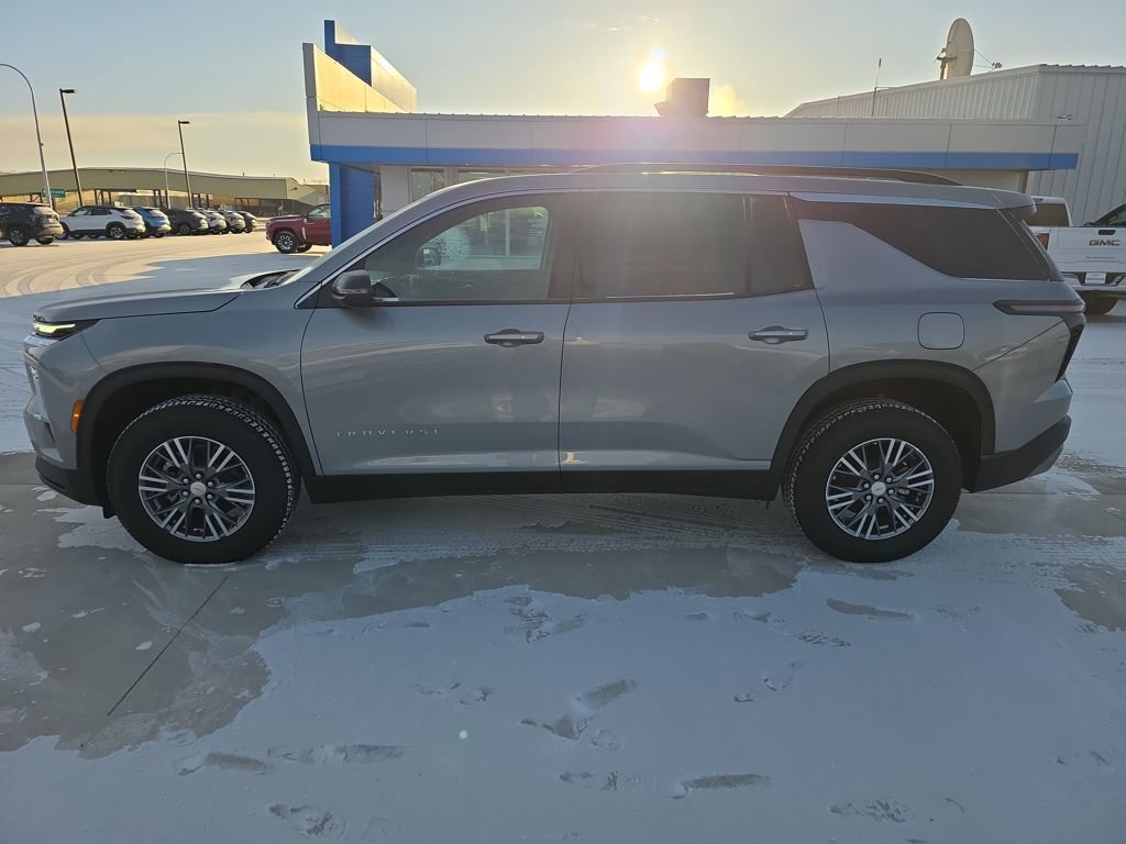 New 2026 Chevrolet Traverse LT w/ LPO, Floor Liner Package image 2