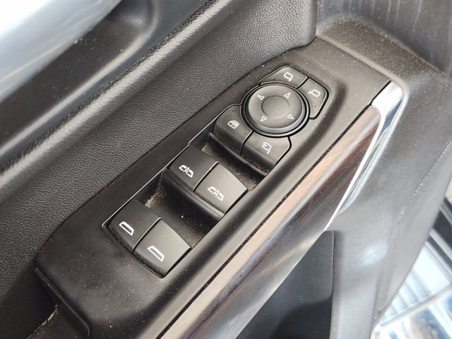 Used 2020 GMC Sierra 1500 SLT RWD image 22
