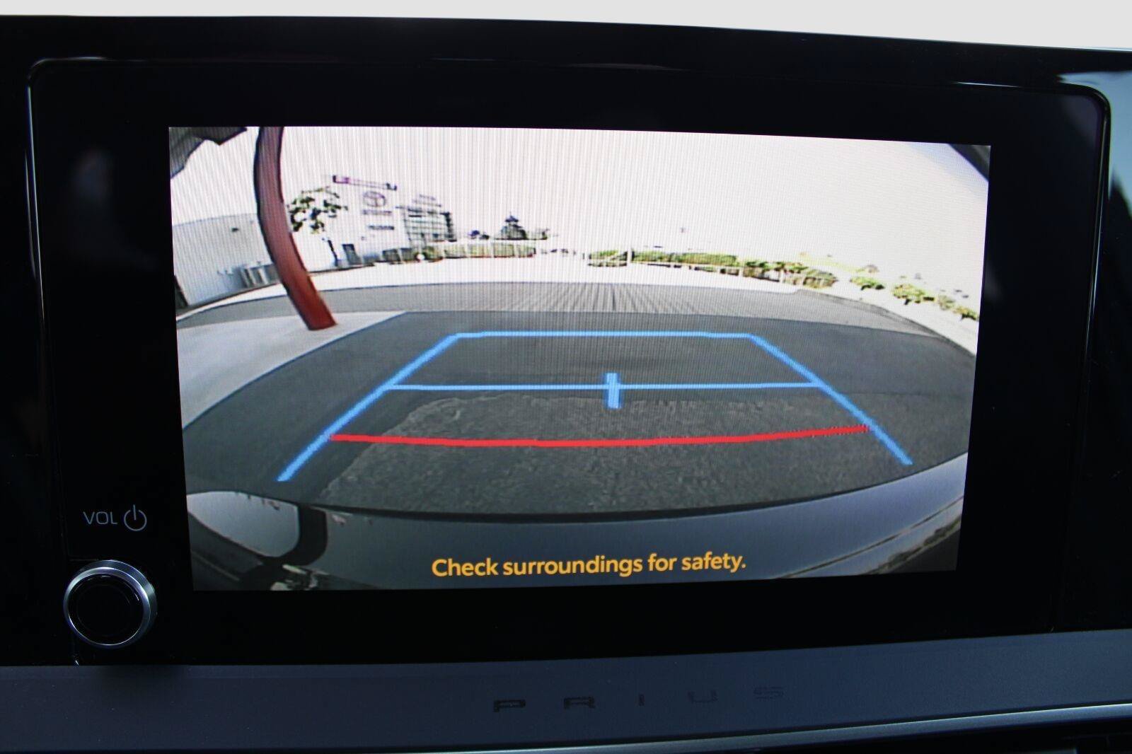 Used 2025 Toyota Prius XLE FWD image 20