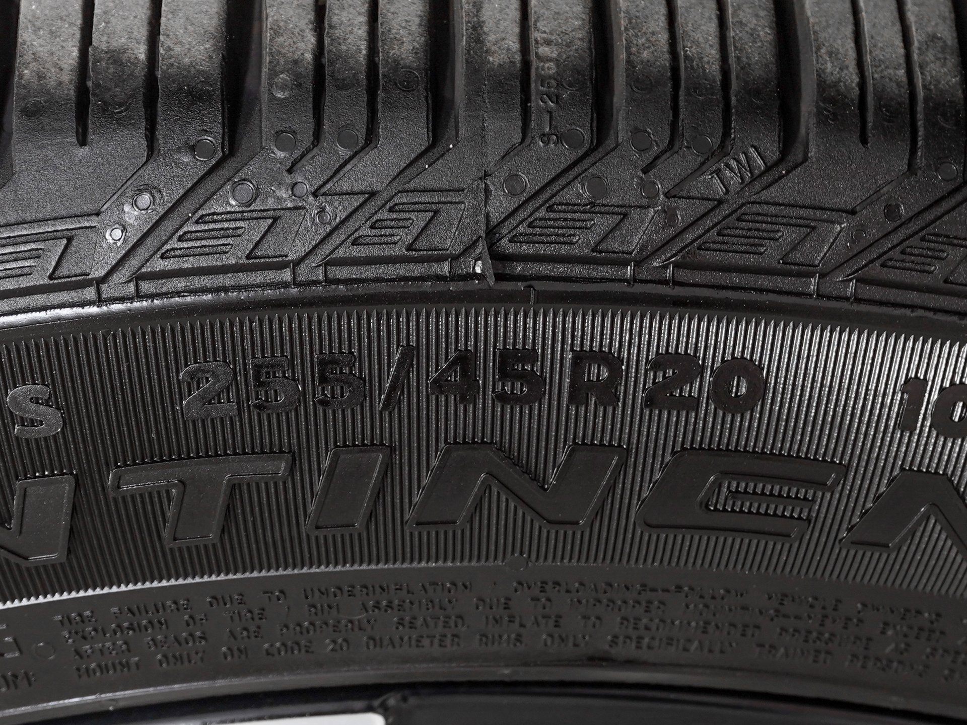 Used 2025 Kia Sorento EX image 33