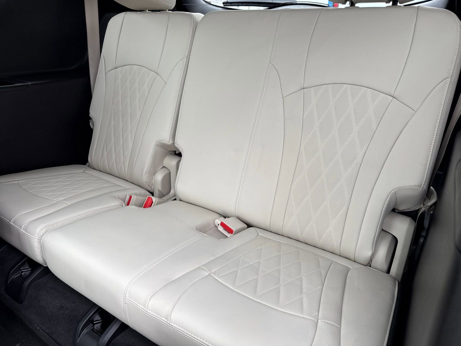 Used 2023 Buick Enclave Avenir w/ Avenir Technology Package image 16