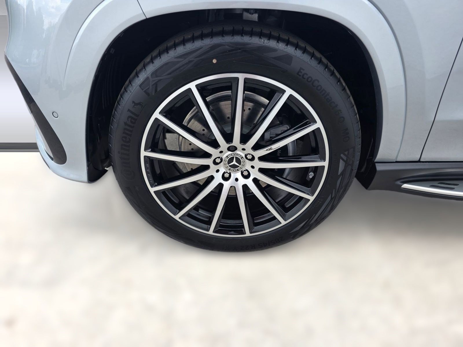 New 2026 Mercedes-Benz GLS 450 4MATIC image 10