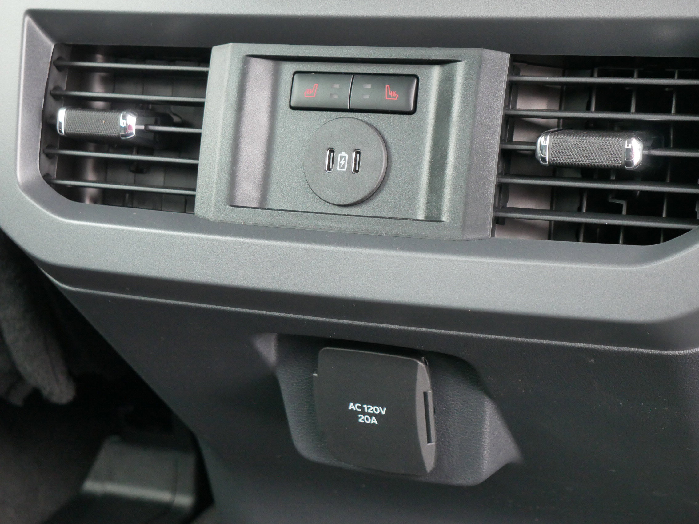 New 2026 Ford F350 Lariat image 37