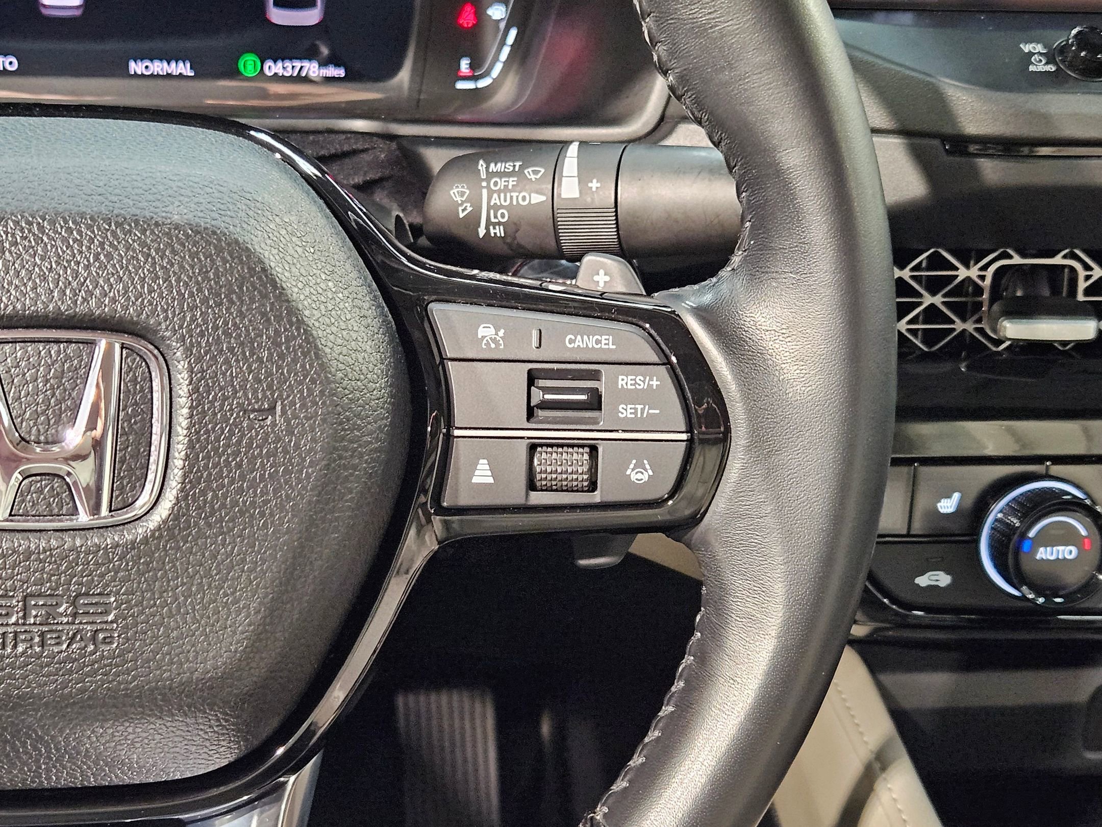 Used 2023 Honda Accord Touring image 28