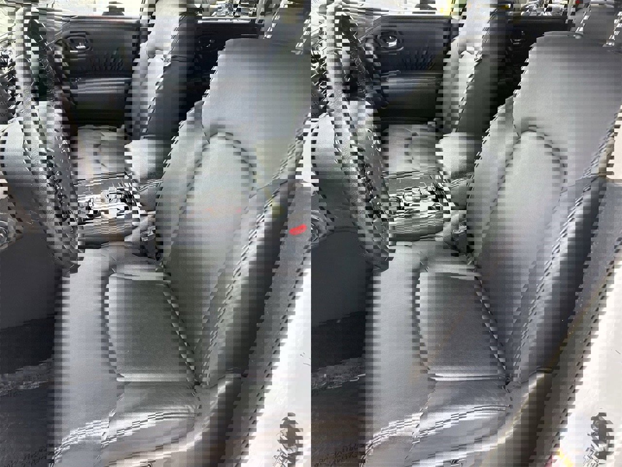 Certified 2024 Nissan Armada SV image 29