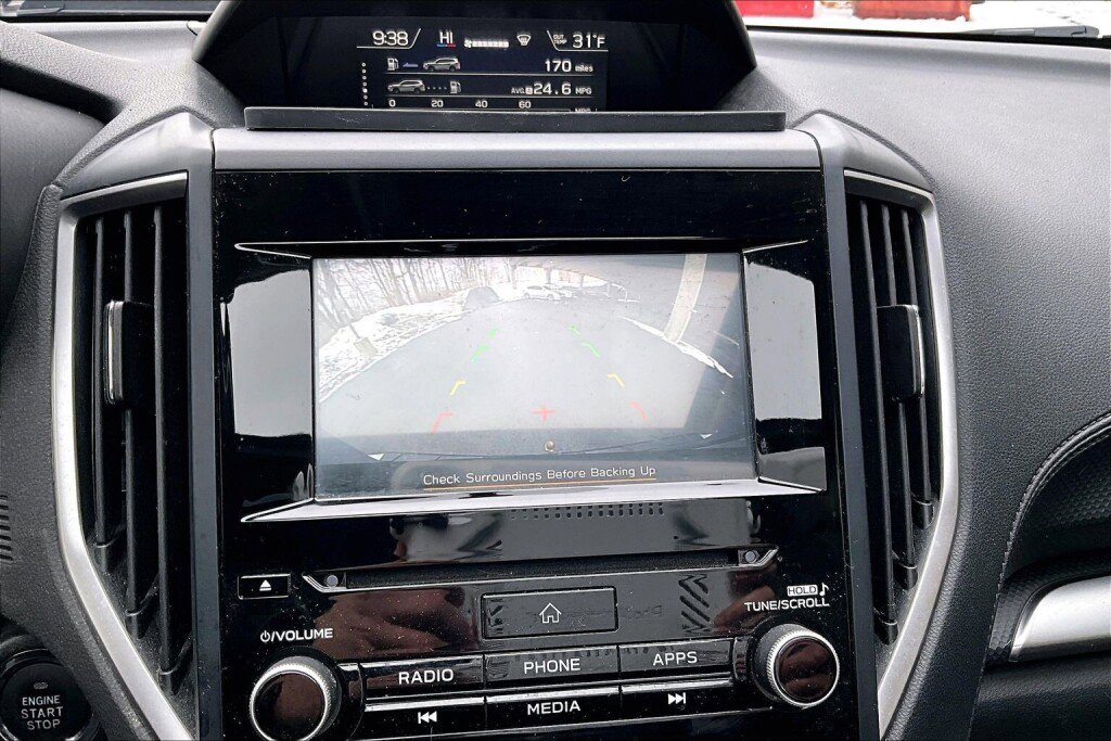 Used 2020 Subaru Forester Premium image 9