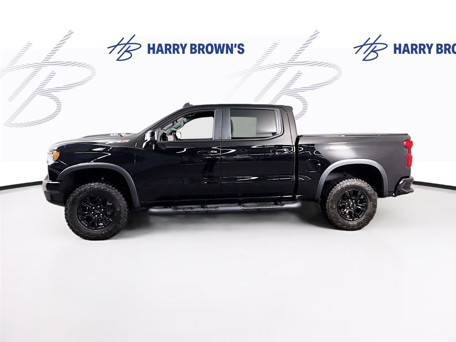 Used 2025 Chevrolet Silverado 1500 ZR2 w/ Technology Package image 29