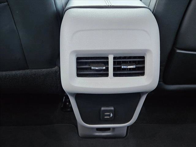 Used 2020 GMC Terrain SLT image 15