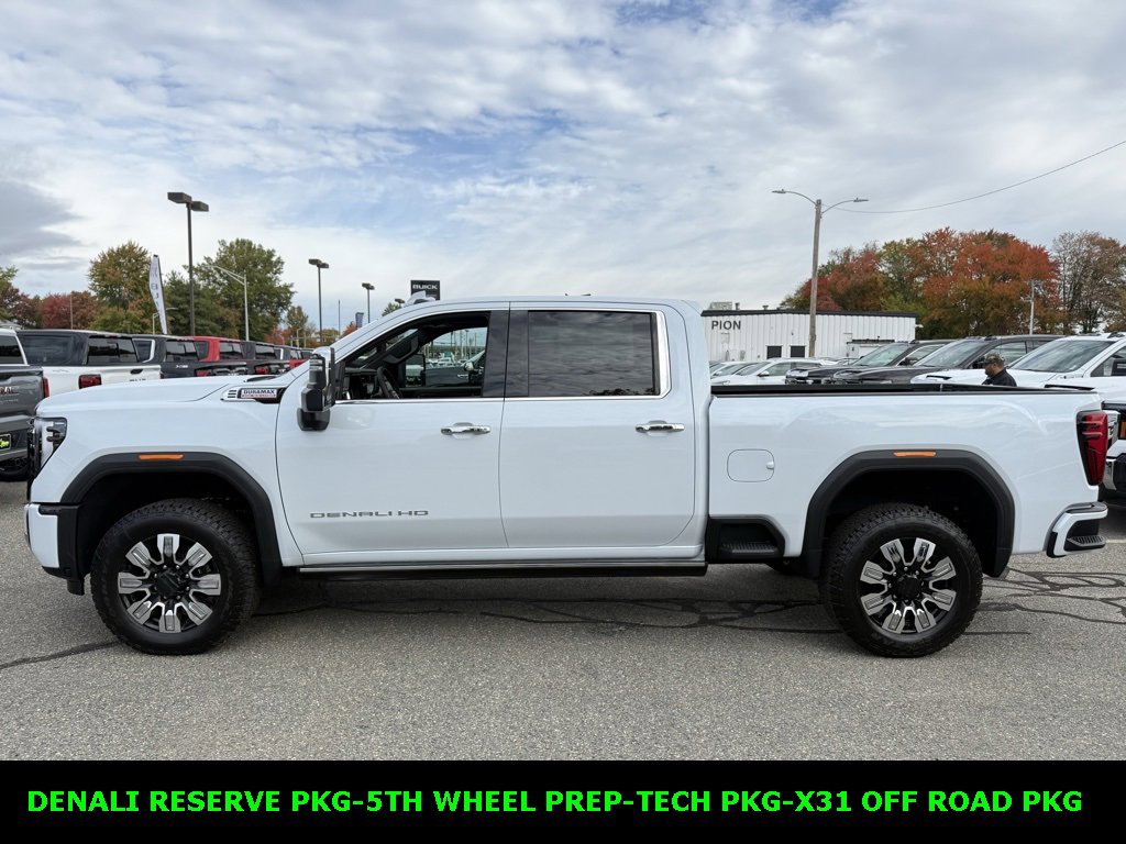 New 2026 GMC Sierra 3500 Denali w/ Denali Reserve Package image 2