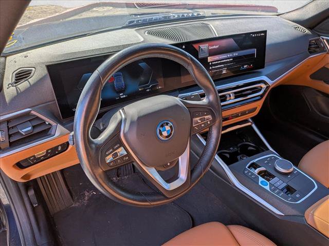 Used 2023 BMW i4 eDrive35 w/ Premium Package RWD image 5