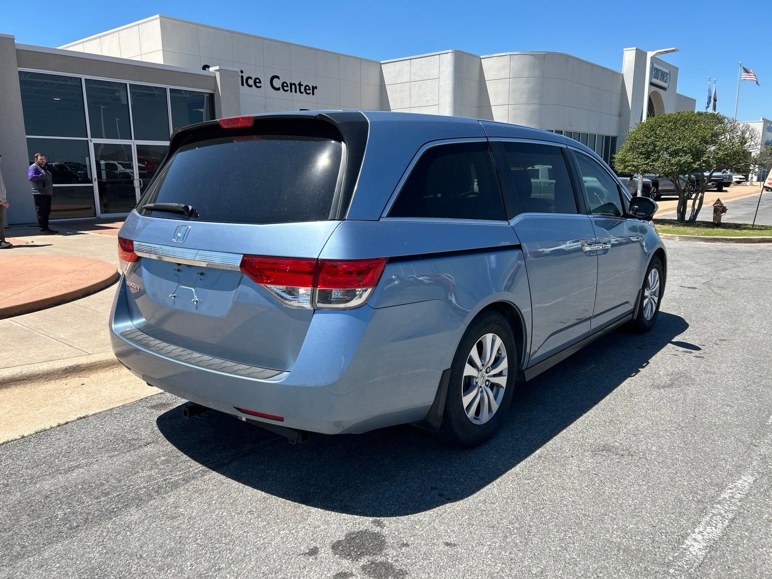 Used 2014 Honda Odyssey EX-L image 3