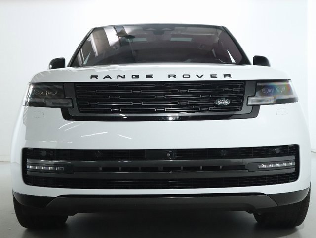Certified 2022 Land Rover Range Rover Long Wheelbase SE image 13