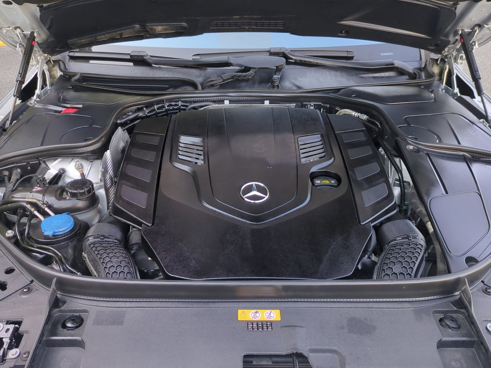 Used 2018 Mercedes-Benz S 560 4MATIC Sedan image 27