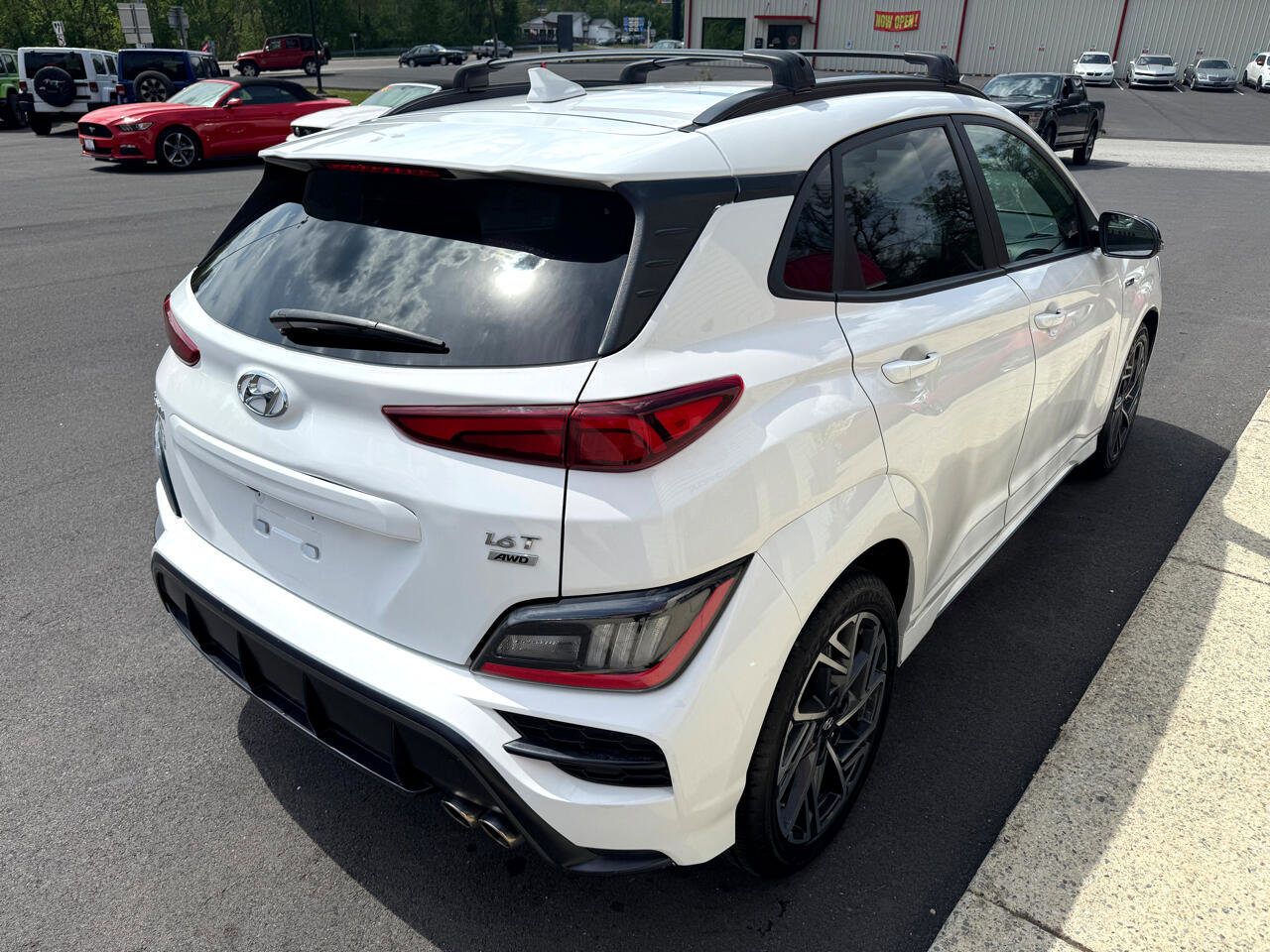 Used 2022 Hyundai Kona N Line w/ Tech Package image 7