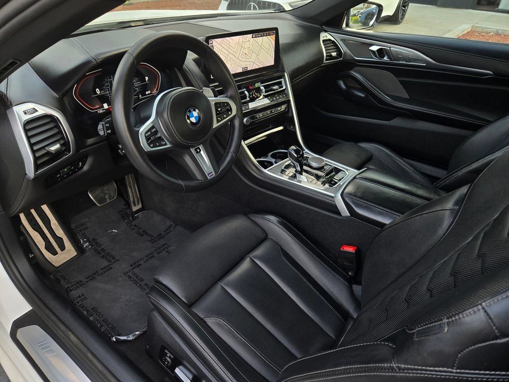 Used 2025 BMW 840i Convertible w/ Driving Assistance Package RWD image 11