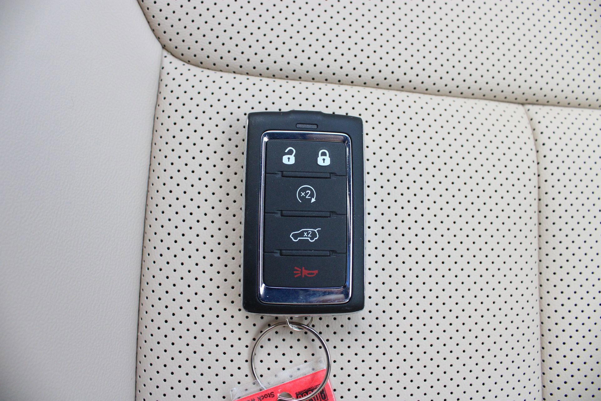 New 2025 Jeep Grand Cherokee Limited w/ Luxury Tech Group II image 31