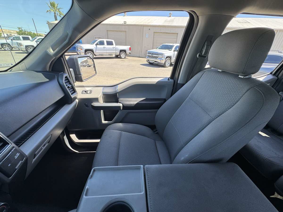 Used 2018 Ford F150 XLT w/ Equipment Group 302A Luxury AWD/4WD image 31