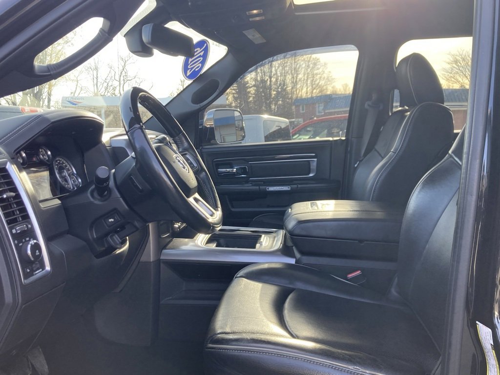 Used 2016 RAM 3500 Laramie Longhorn image 9