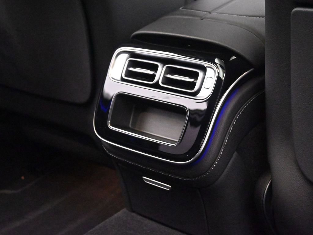Used 2023 Mercedes-Benz S 500 4MATIC w/ AMG Line image 22