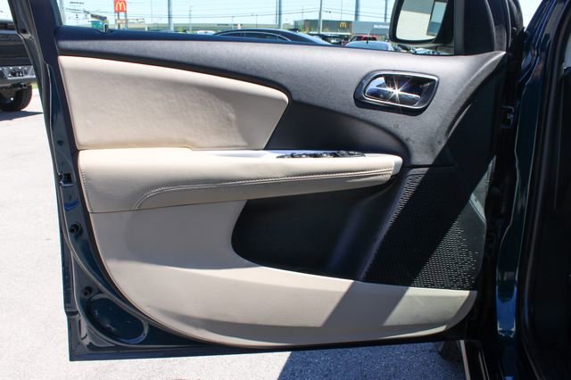 Used 2014 Dodge Journey SXT FWD image 10