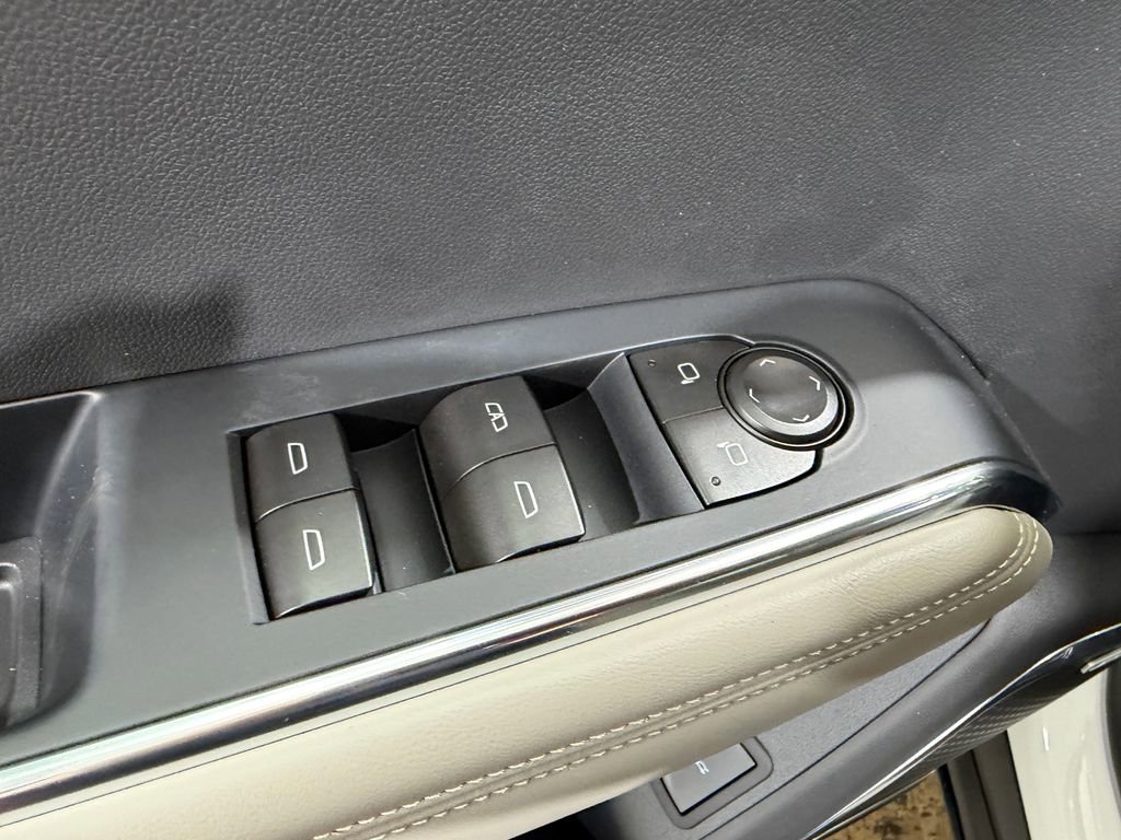 New 2026 GMC Acadia Elevation FWD image 23