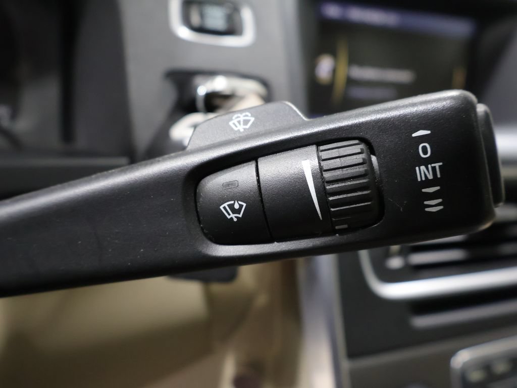 Used 2013 Volvo S60 T5 AWD/4WD image 35