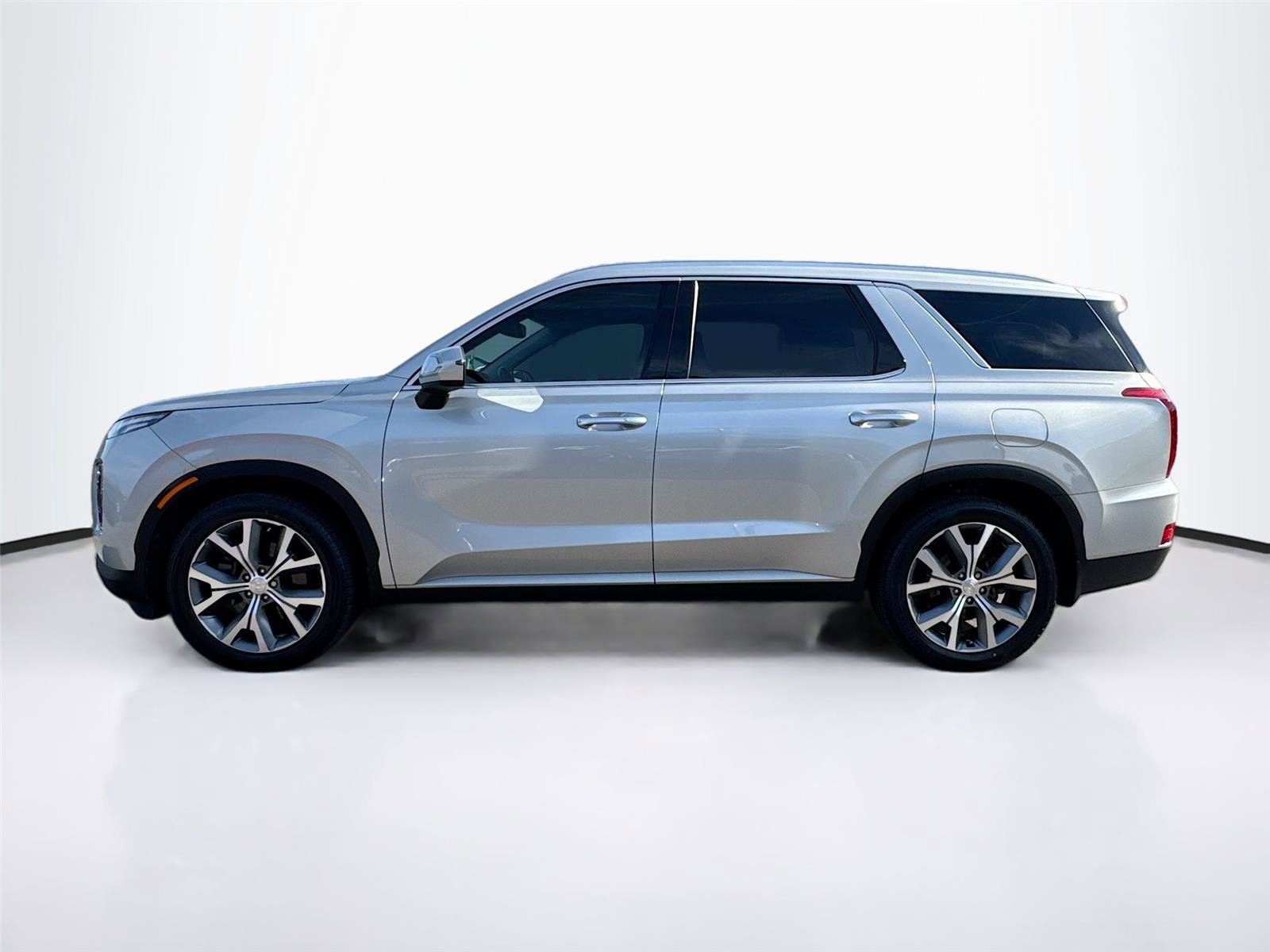 Used 2021 Hyundai Palisade SEL w/ Cargo Package image 4