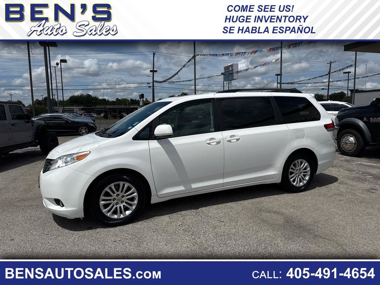 Used 2013 Toyota Sienna XLE FWD image 1