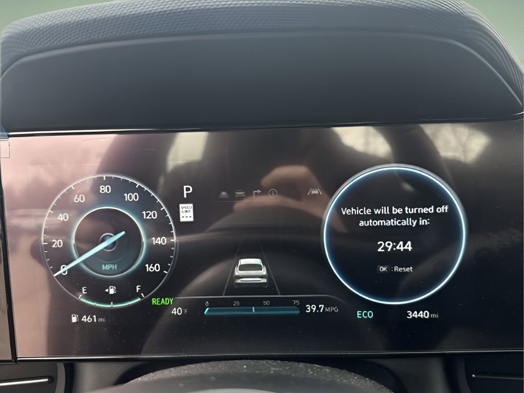 Used 2025 Hyundai Elantra SEL image 33