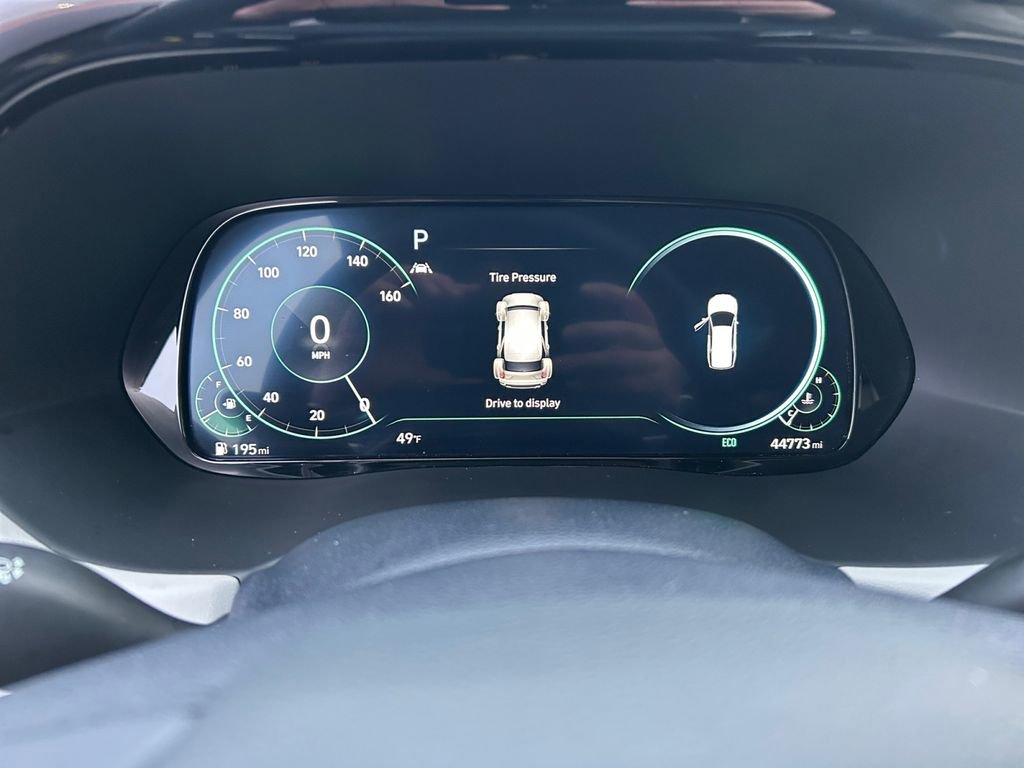 Certified 2022 Hyundai Palisade Limited w/ Winter Package image 17