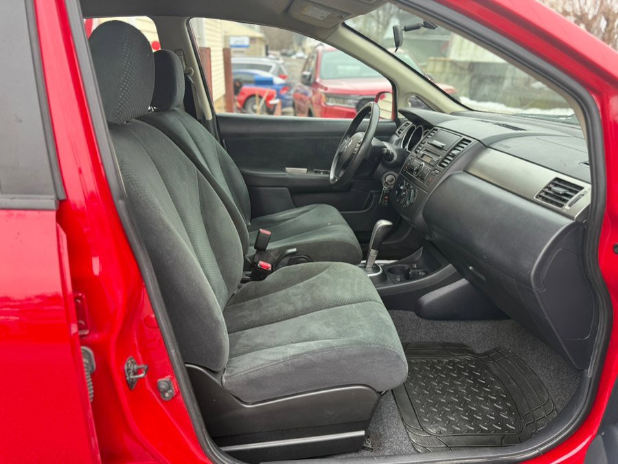 Used 2012 Nissan Versa 1.8 S w/ Plus Pkg image 29