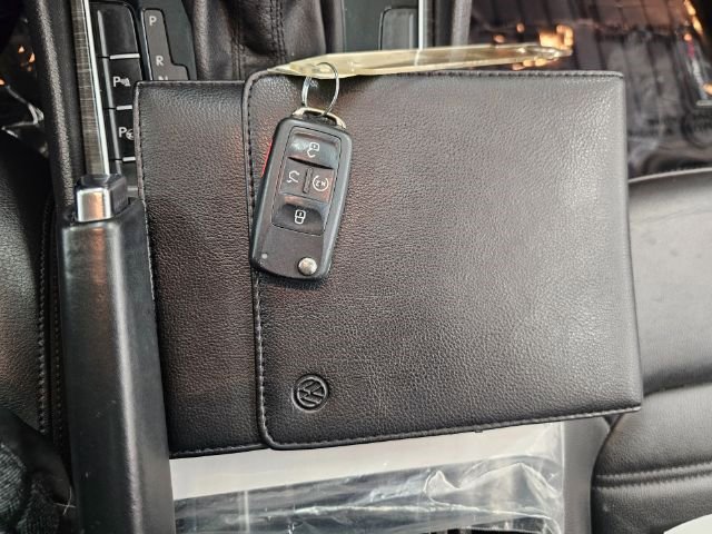 Used 2016 Volkswagen Passat 3.6 SEL Premium image 22