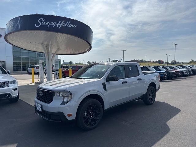 New 2025 Ford Maverick XLT w/ XLT Luxury Package image 1