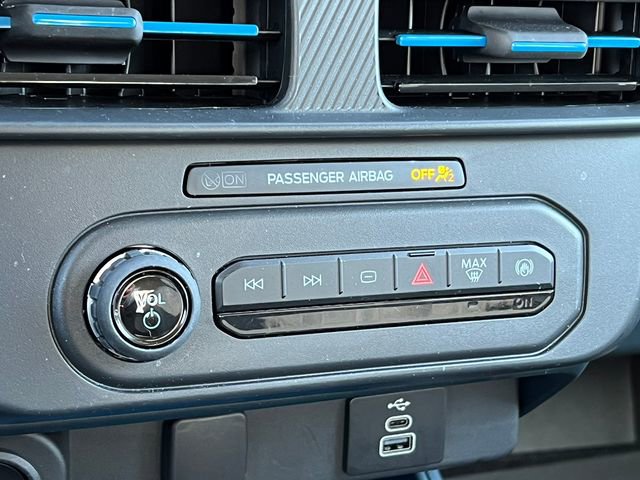 New 2025 Ford Maverick XLT w/ XLT Luxury Package image 31