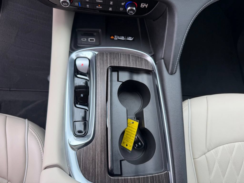 Used 2023 Buick Enclave Avenir w/ Avenir Technology Package FWD image 38