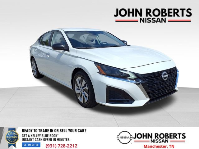 Certified 2025 Nissan Altima 2.5 S image 3