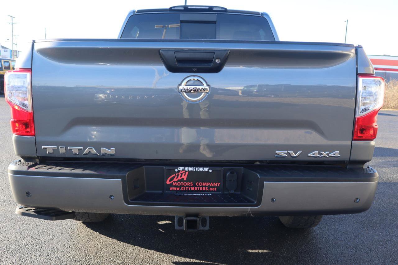 Used 2021 Nissan Titan SV w/ SV Convenience Package AWD/4WD image 29