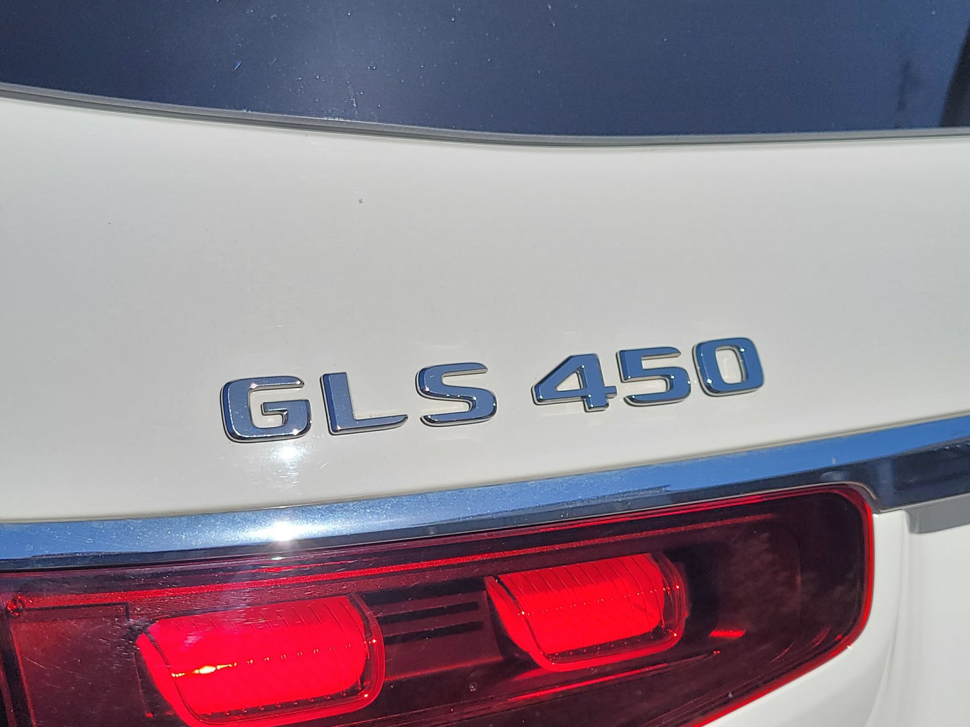 Used 2024 Mercedes-Benz GLS 450 4MATIC image 34