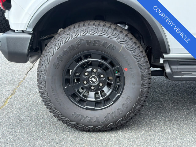 New 2026 Ford Bronco Outer Banks w/ Sasquatch Package AWD/4WD image 17