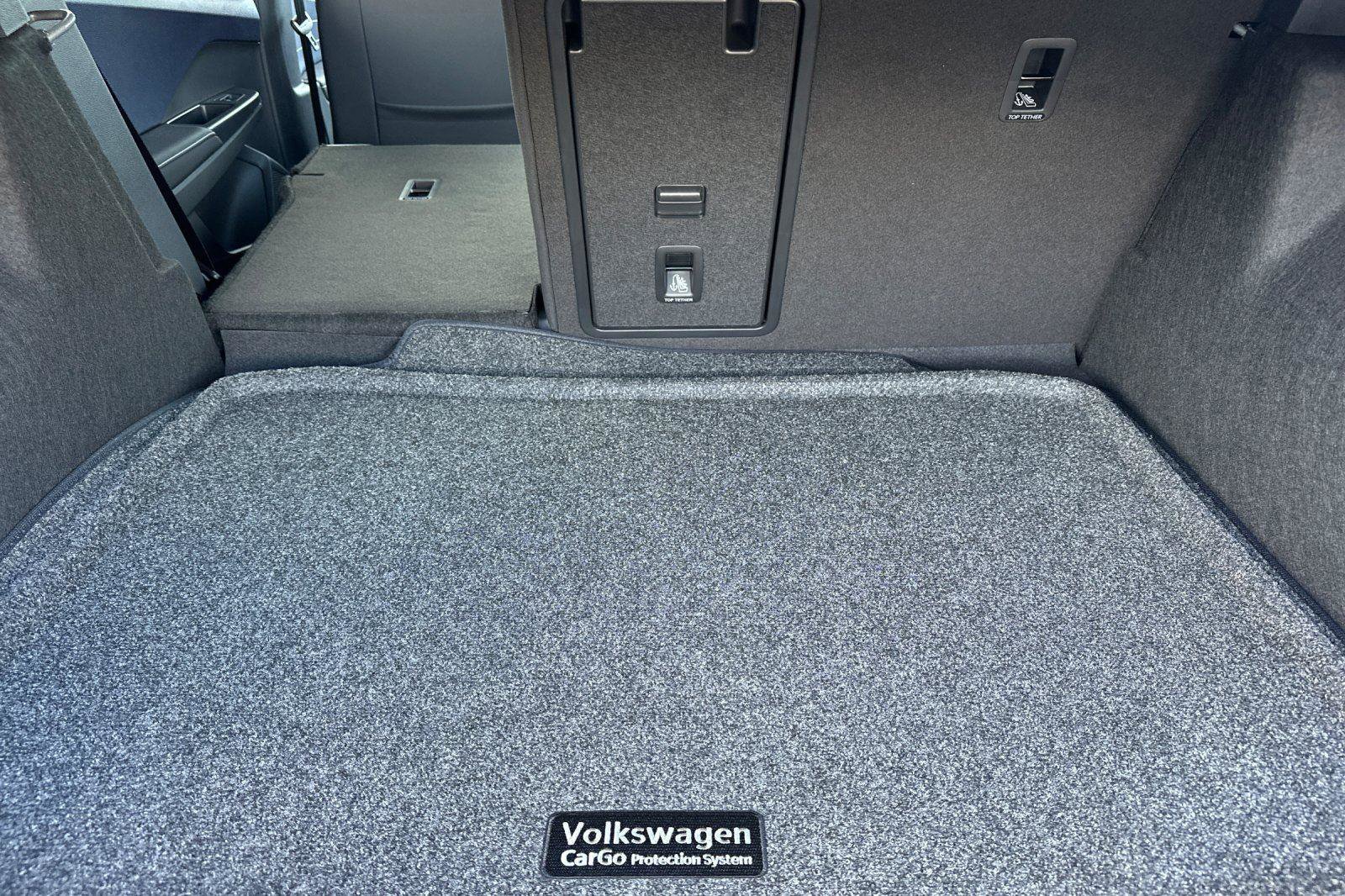 New 2026 Volkswagen Taos SEL image 14