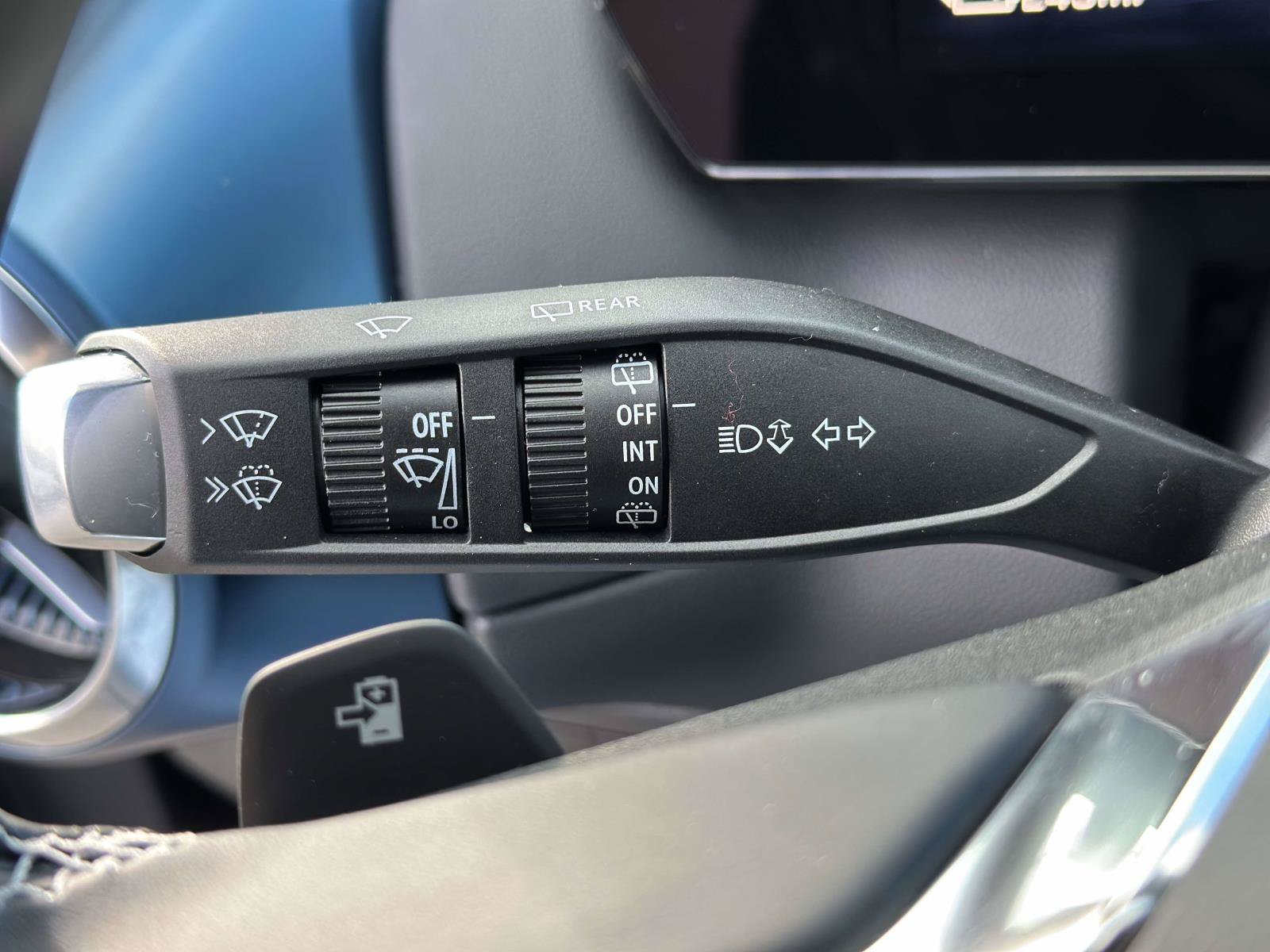 New 2026 Chevrolet Equinox EV LT w/ Convenience Package II FWD image 16