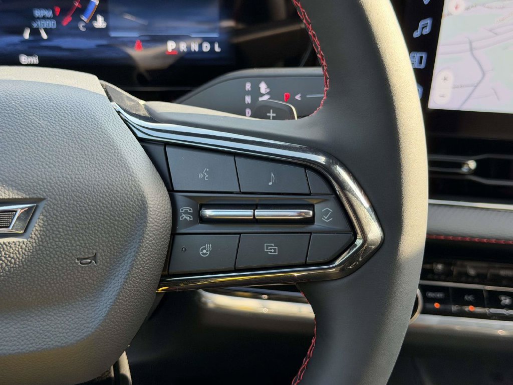 New 2027 Chevrolet Equinox RS w/ Safety and Technology Package FWD image 10