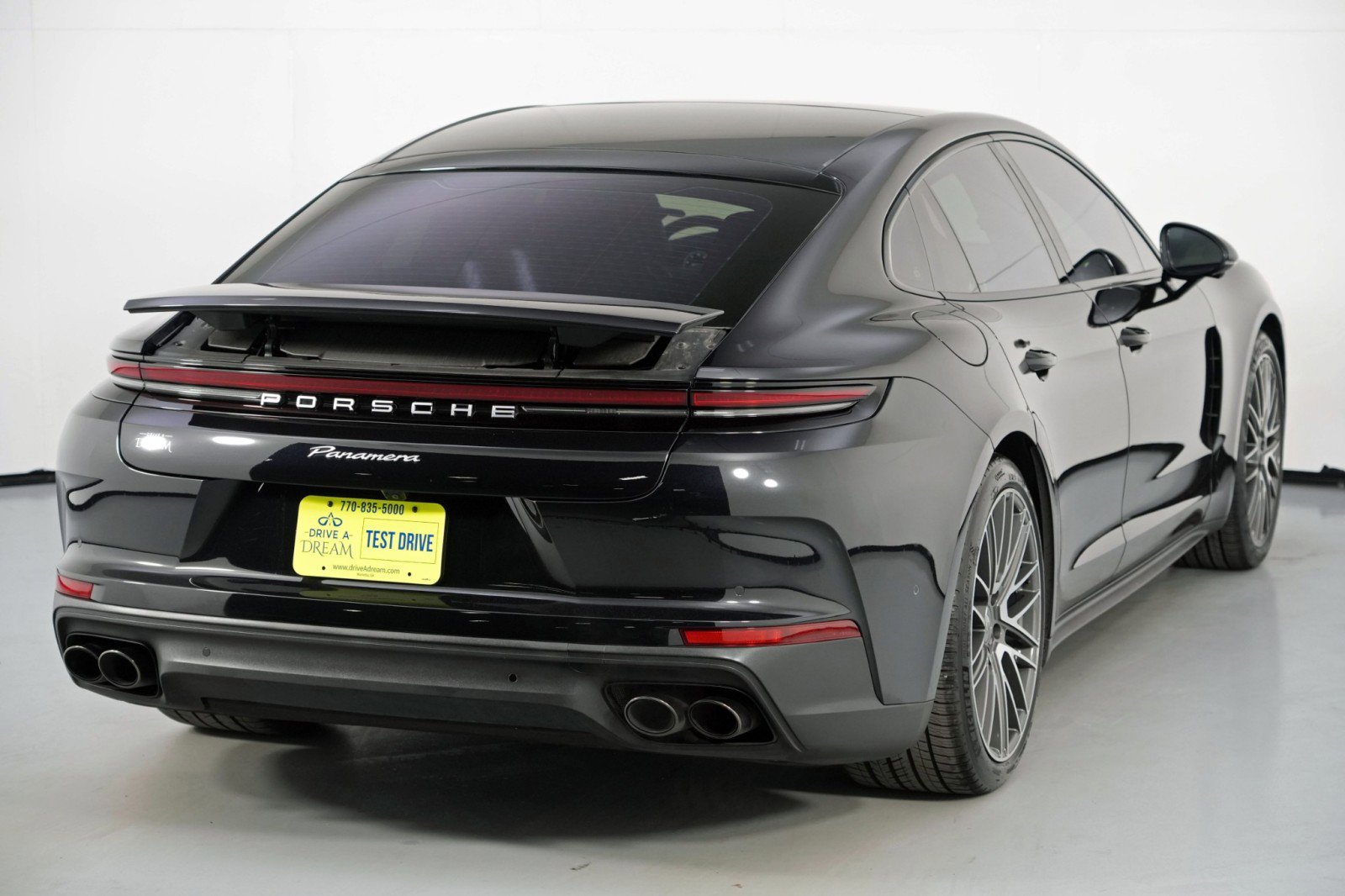 Used 2024 Porsche Panamera image 56
