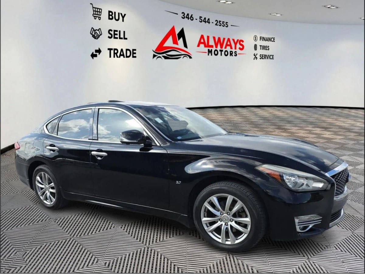 Used 2015 INFINITI Q70 3.7 AWD/4WD image 16