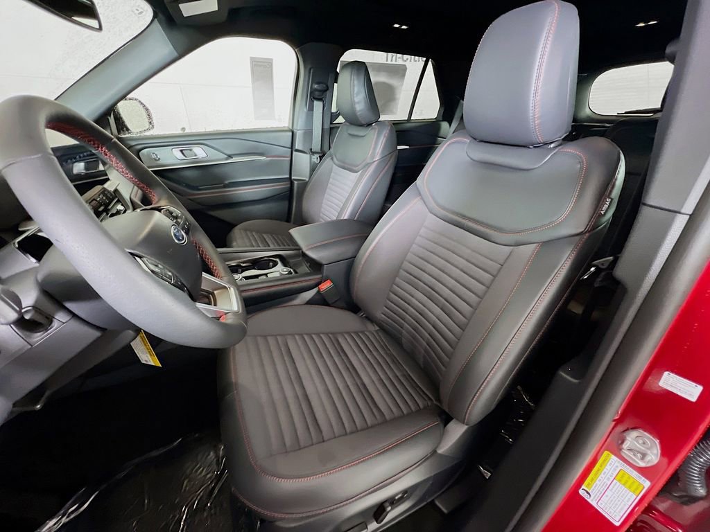 New 2026 Ford Explorer ST-Line w/ ST-Line Street Pack image 25