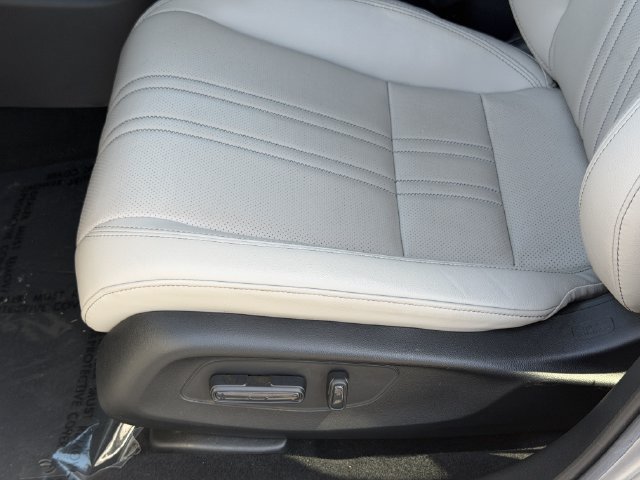 Used 2024 Honda HR-V EX-L image 23