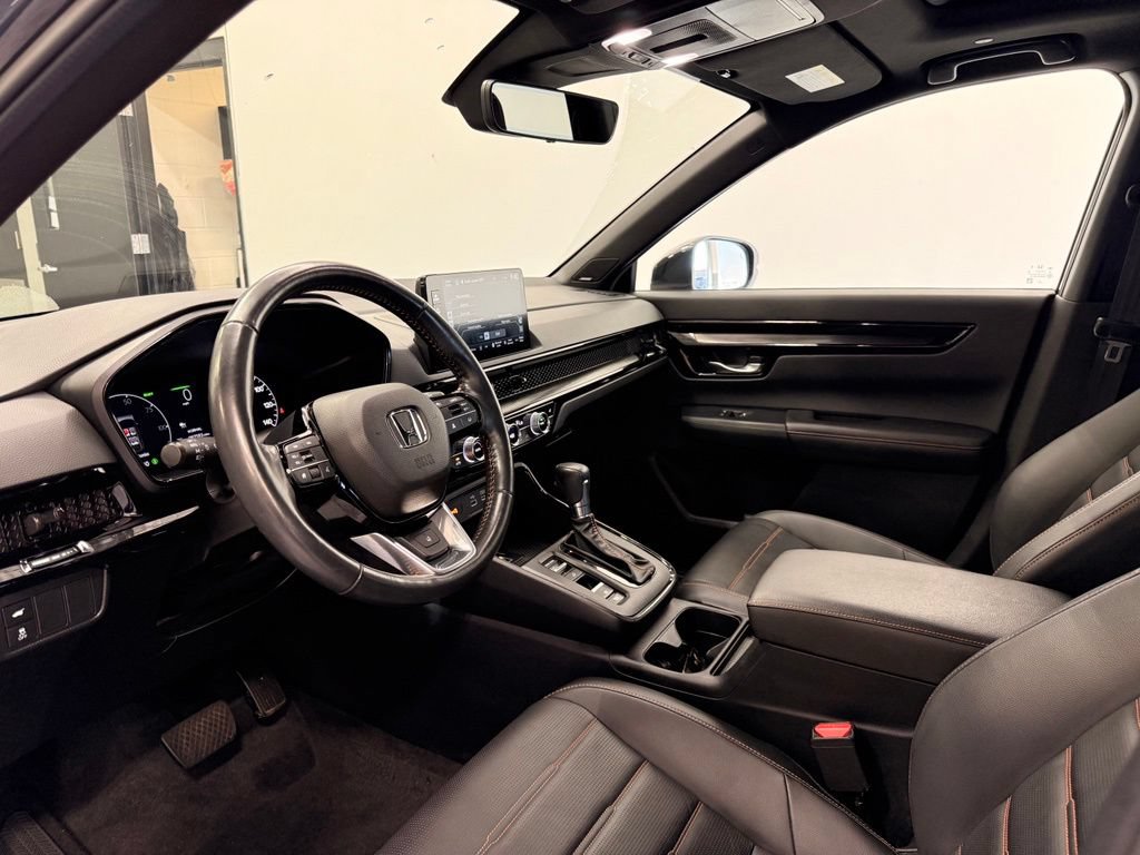 Used 2023 Honda CR-V Sport Touring image 11
