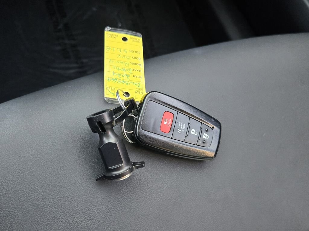 Used 2025 Toyota RAV4 XLE Premium w/ Weather Package image 20