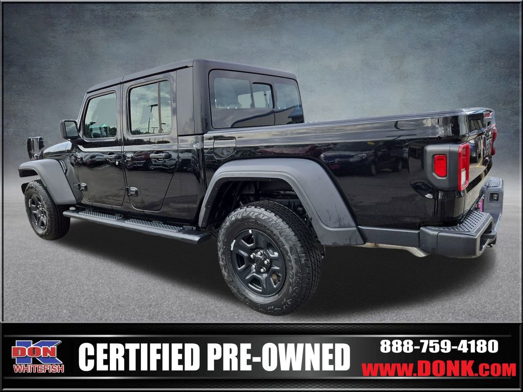 Used 2025 Jeep Gladiator Sport image 6